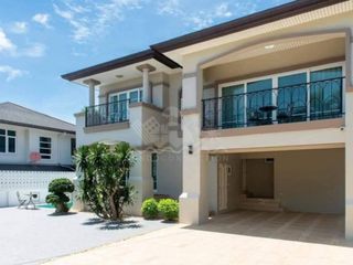 Casa en venta y en alquiler de 4 habitaciones en Bang Lamung, Chonburi
