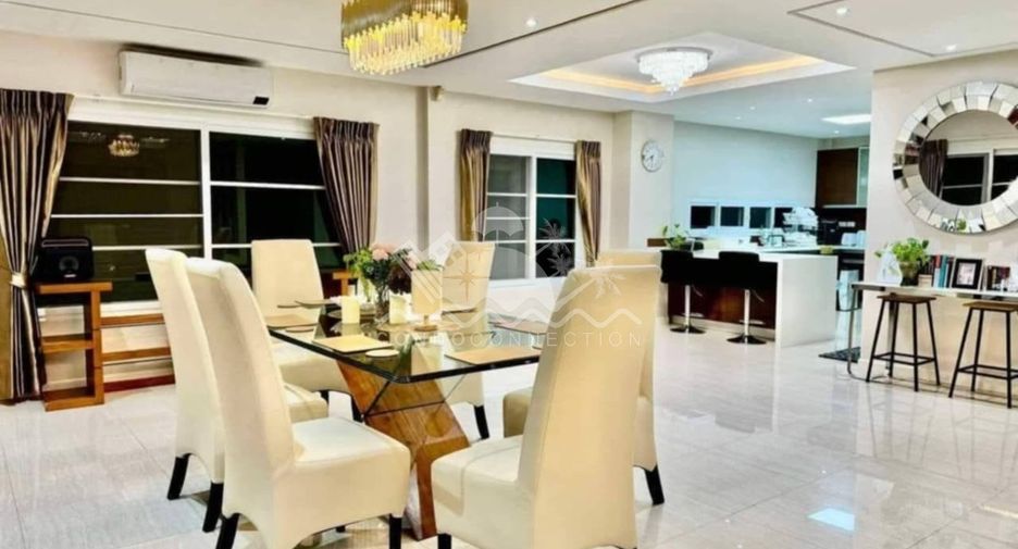 Casa en venta y en alquiler de 4 habitaciones en East Pattaya, Pattaya