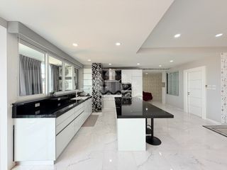 For sale そして for rent 3 ベッドルーム condo in Bang Lamung, Chonburi