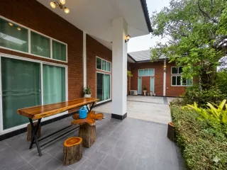 出租 3 卧室 独立屋 在 San Kamphaeng, Chiang Mai