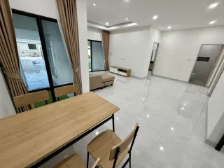 À vendre et à louer 3 chambres villa à Hua Hin, Prachuap Khiri Khan
