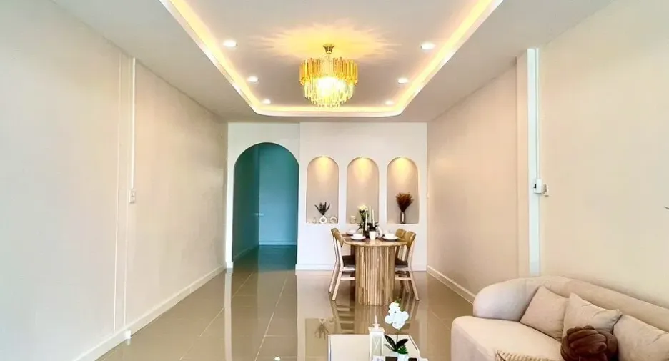 出售 3 卧室 联排别墅 在 Mueang Saraburi, Saraburi