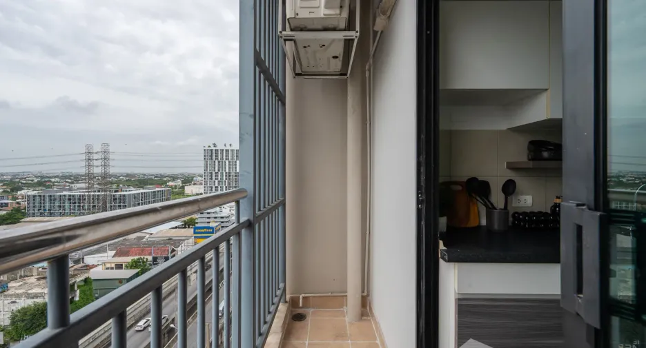 À vendre studio condo à Pak Kret, Nonthaburi
