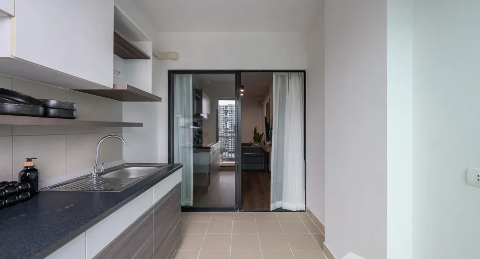 À vendre studio condo à Pak Kret, Nonthaburi