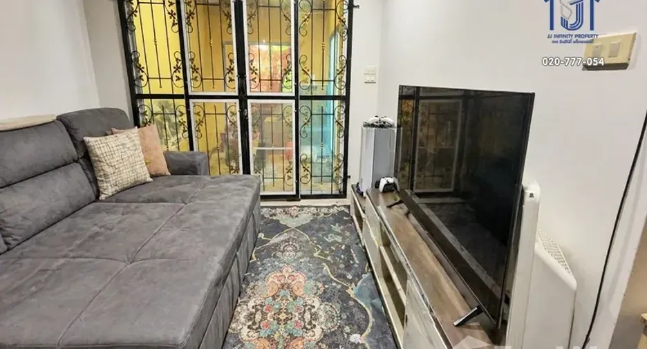 For sale 2 bedrooms townhouse in Thanyaburi, Pathum Thani