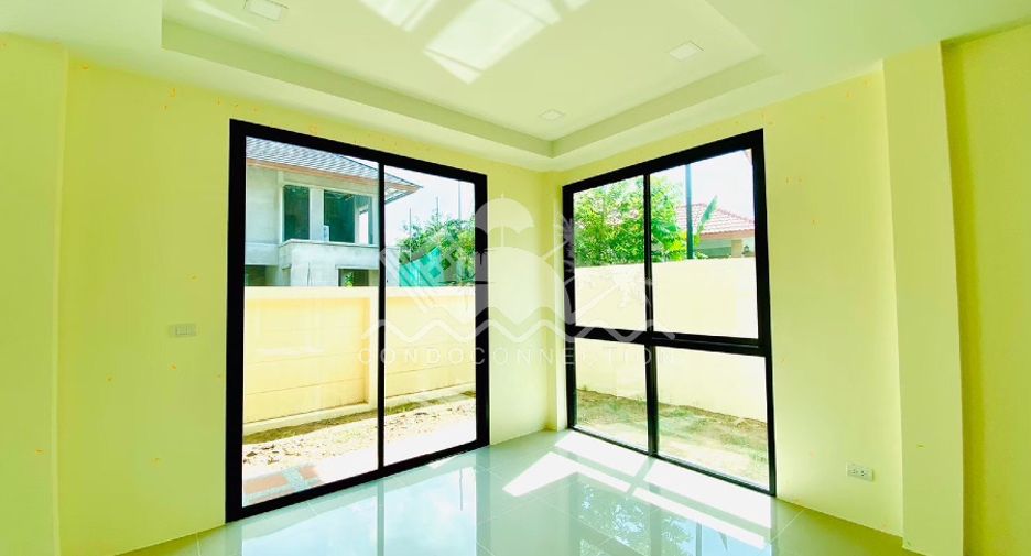 For sale 3 bedrooms house in East Pattaya, Pattaya