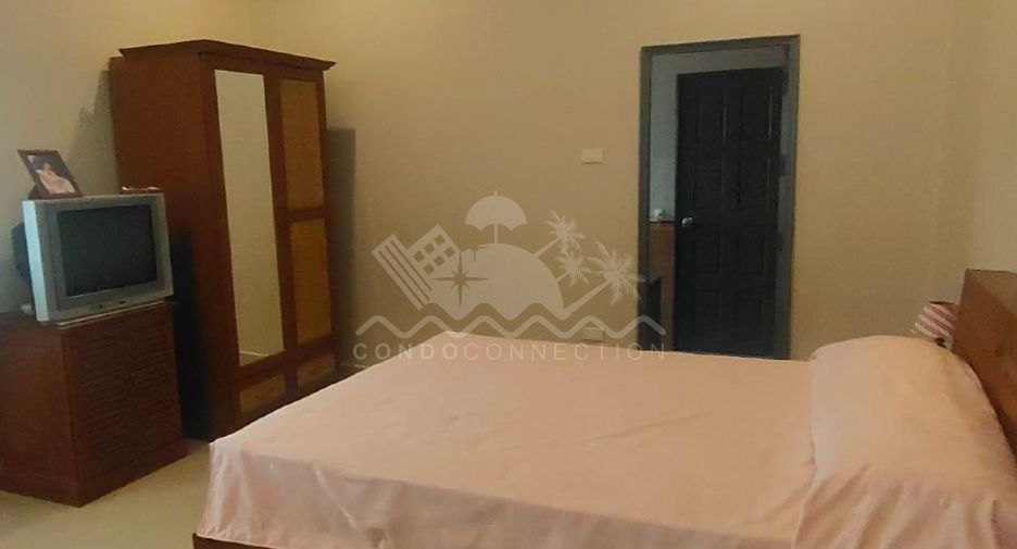 For sale 3 bedrooms house in East Pattaya, Pattaya