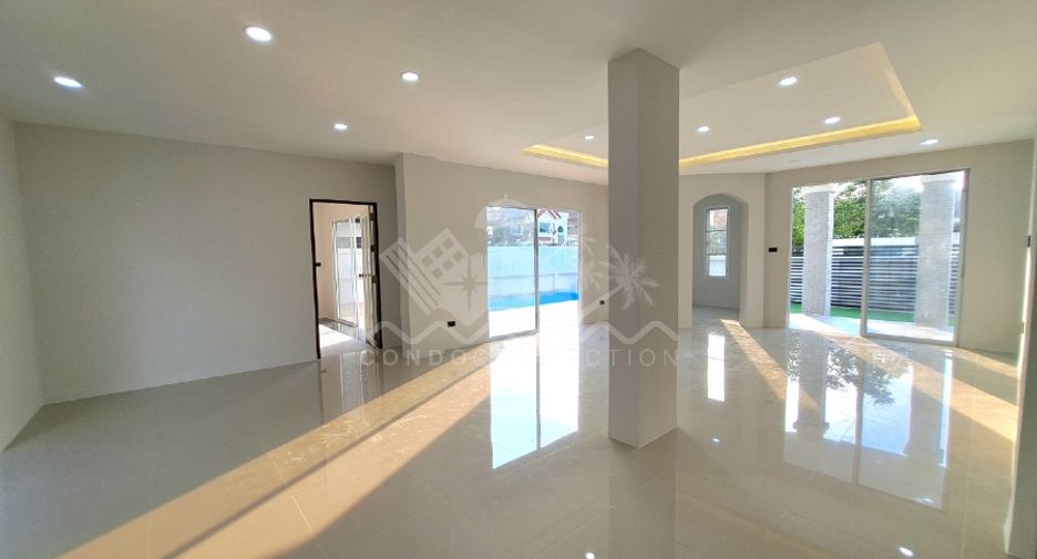 For sale 3 bedrooms house in Central Pattaya, Pattaya