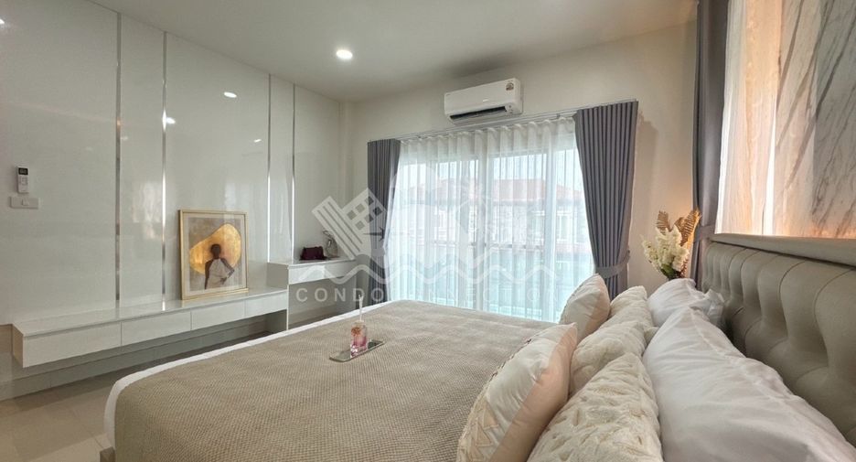 À vendre 4 chambres maison à East Pattaya, Pattaya