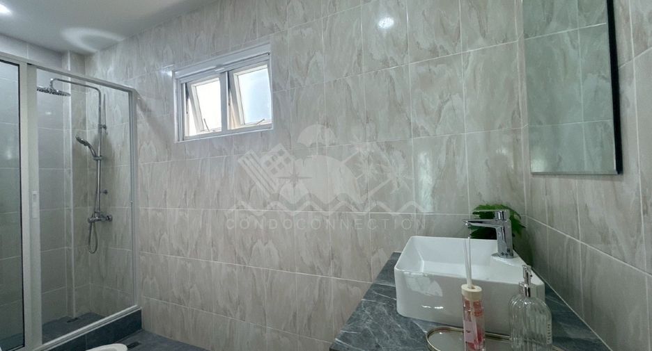 À vendre 4 chambres maison à East Pattaya, Pattaya
