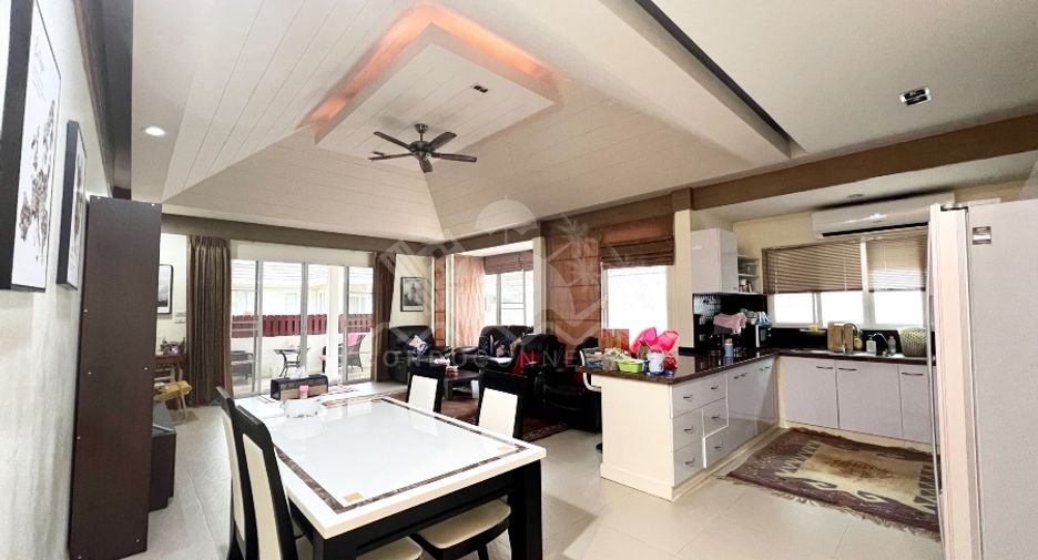For sale 3 ベッドルーム house in Bang Lamung, Chonburi
