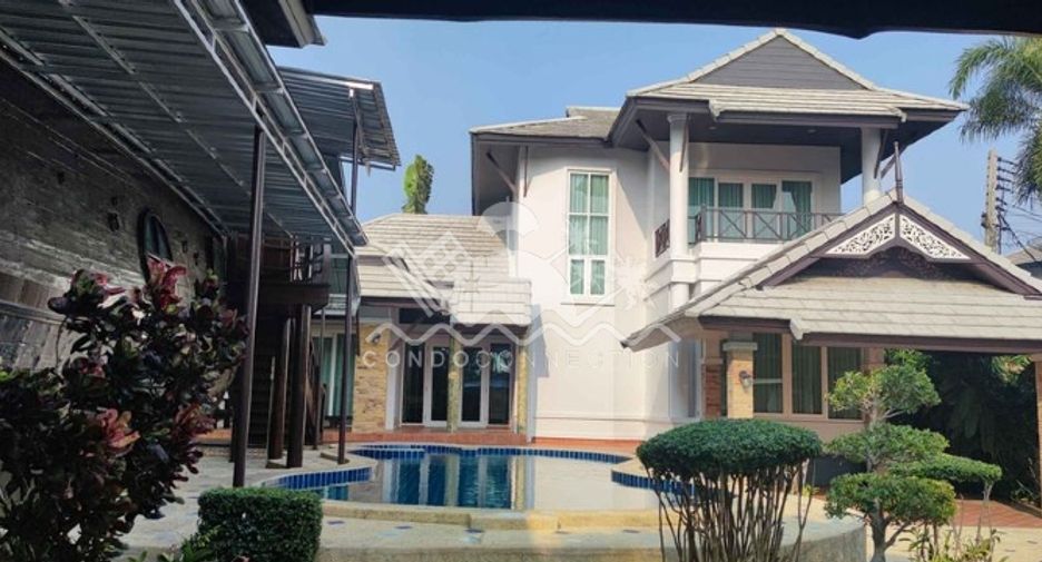 À louer 3 chambres maison à East Pattaya, Pattaya