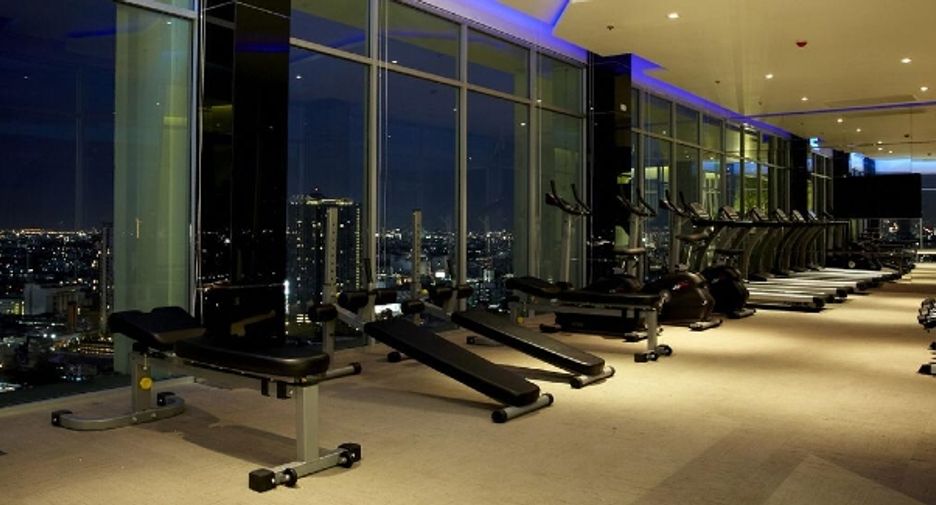 For sale 1 bed condo in Khlong Toei, Bangkok