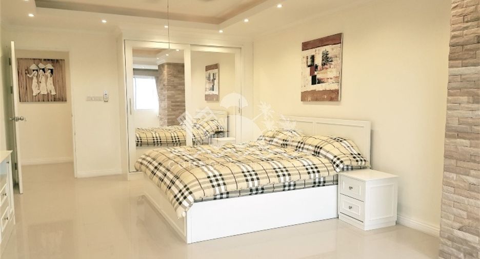 For sale 2 bedrooms condo in South Pattaya, Pattaya