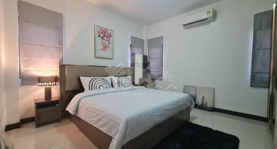 For sale 3 bedrooms house in East Pattaya, Pattaya