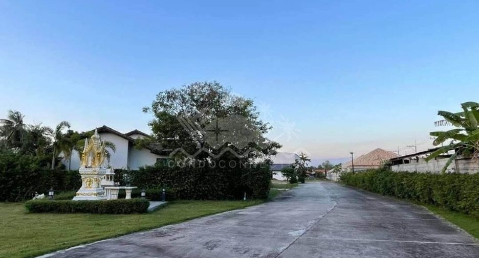 Casa en venta de estudio en East Pattaya, Pattaya