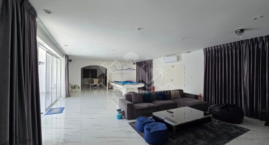 Casa en venta de 9 habitaciones en East Pattaya, Pattaya