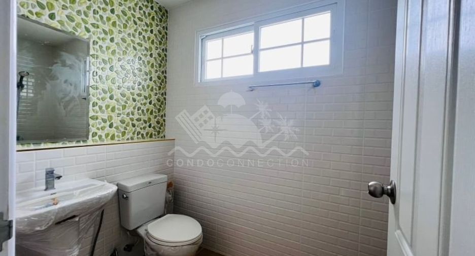 For sale 3 bedrooms house in Huay Yai, Pattaya