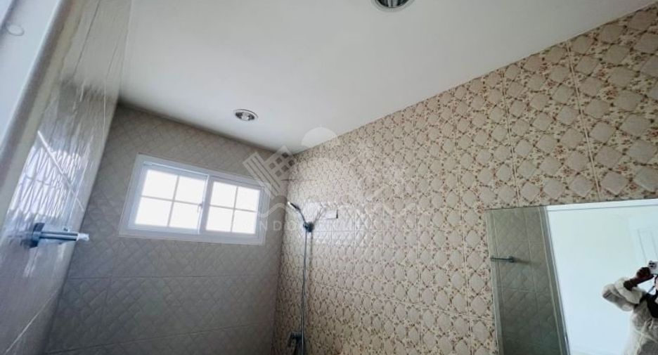 For sale 3 bedrooms house in Huay Yai, Pattaya