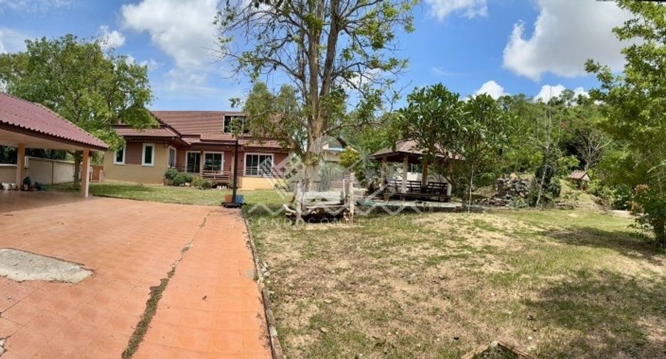 Haus zum Kauf mit 5 Zimmer in South Pattaya, Pattaya