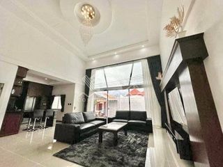 À vendre 5 chambres maison à Bang Lamung, Chonburi