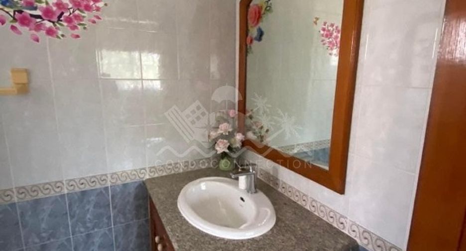 Haus zum Kauf mit 5 Zimmer in East Pattaya, Pattaya