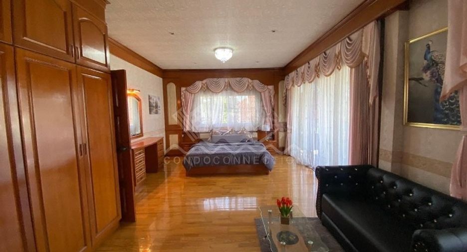 Haus zum Kauf mit 5 Zimmer in East Pattaya, Pattaya