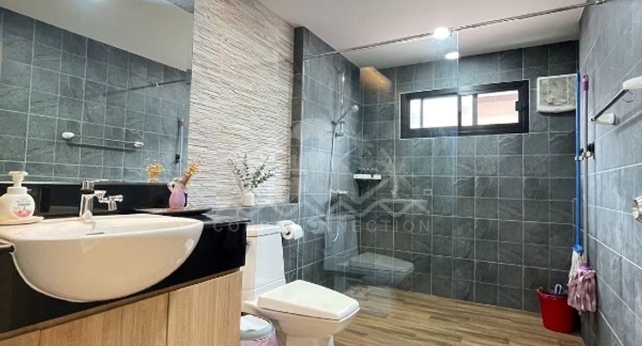 Casa en venta de 3 habitaciones en Huay Yai, Pattaya