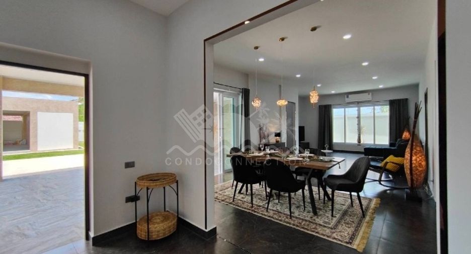 For sale 3 bedrooms house in Huay Yai, Pattaya