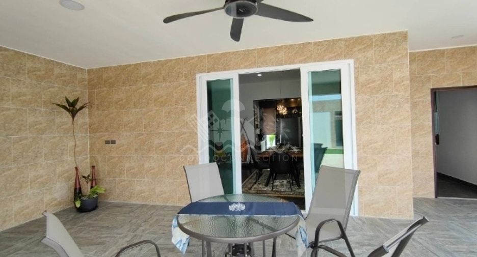 For sale 3 bedrooms house in Huay Yai, Pattaya