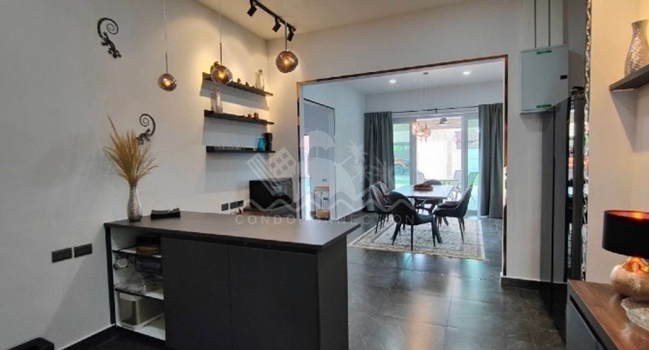 For sale 3 bedrooms house in Huay Yai, Pattaya