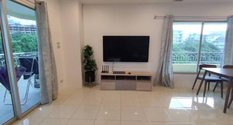 For sale 3 bedrooms condo in Pratumnak, Pattaya