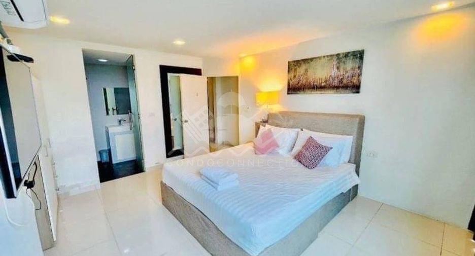 For sale 3 bedrooms condo in North Pattaya, Pattaya