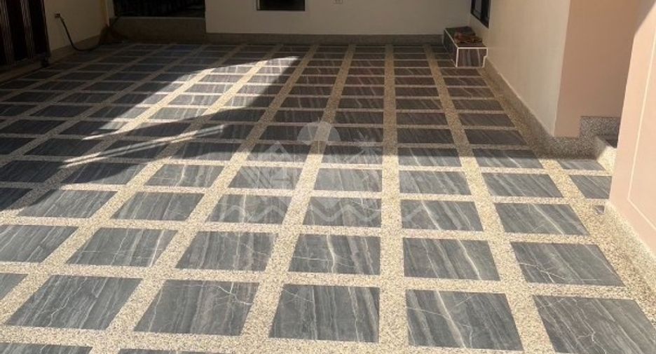 For rent 3 bedrooms house in East Pattaya, Pattaya