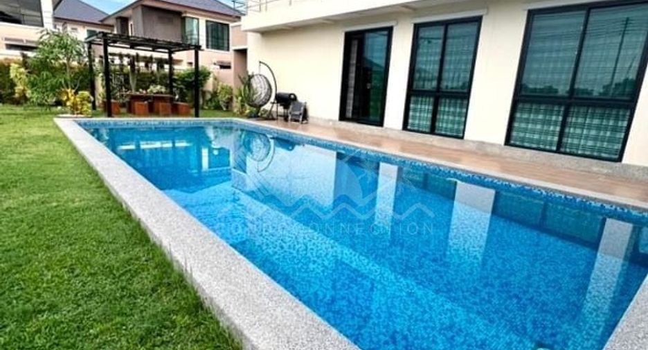 For rent 3 bedrooms house in East Pattaya, Pattaya