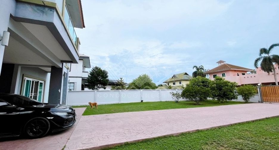 For sale 3 ベッドルーム house in East Pattaya, Pattaya
