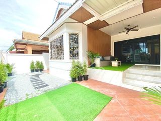 For sale 4 bedrooms house in Bang Lamung, Chonburi