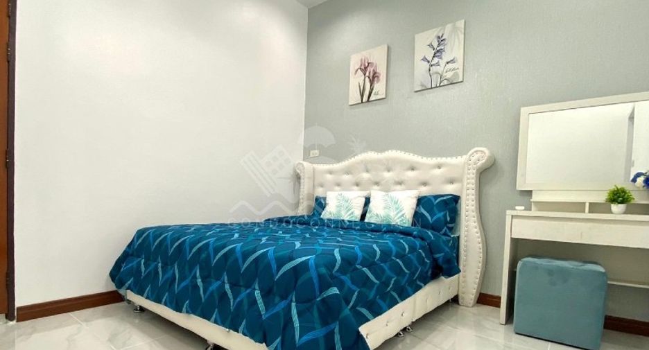 For sale 4 bedrooms house in East Pattaya, Pattaya