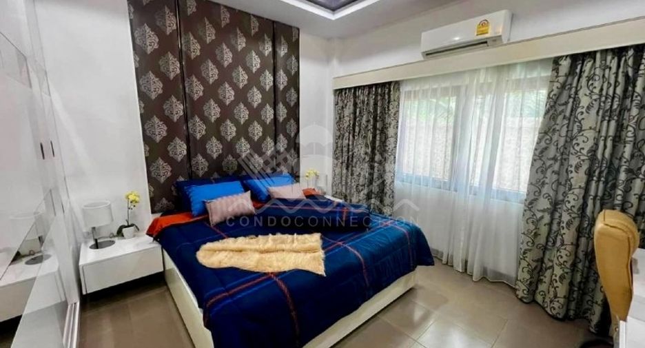For sale 5 bedrooms house in Huay Yai, Pattaya
