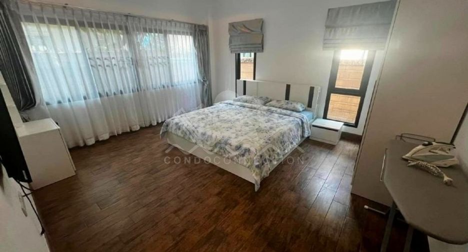 For sale 3 bedrooms house in Huay Yai, Pattaya