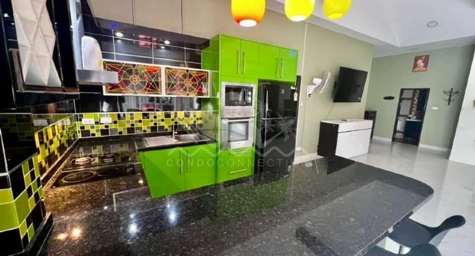 À vendre 3 chambres maison à Huay Yai, Pattaya