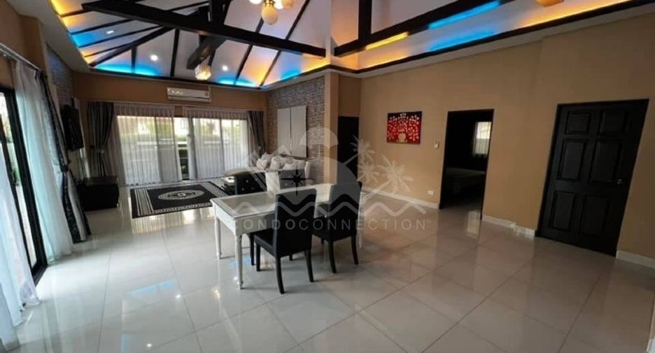 À vendre 4 chambres maison à Huay Yai, Pattaya