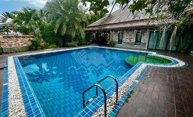 À vendre 3 chambres maison à Huay Yai, Pattaya