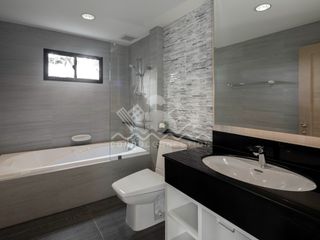 For rent 2 ベッドルーム house in Bang Lamung, Chonburi