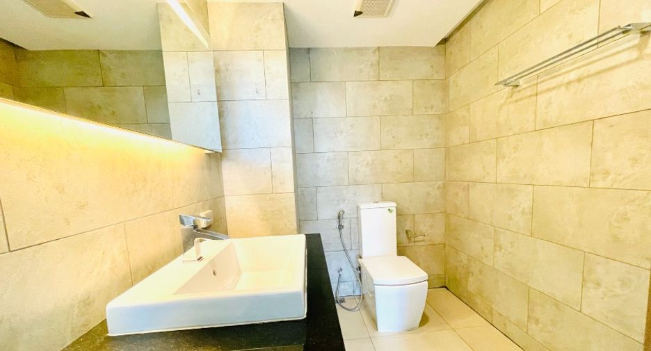 For sale スタジオ condo in Sattahip, Chonburi