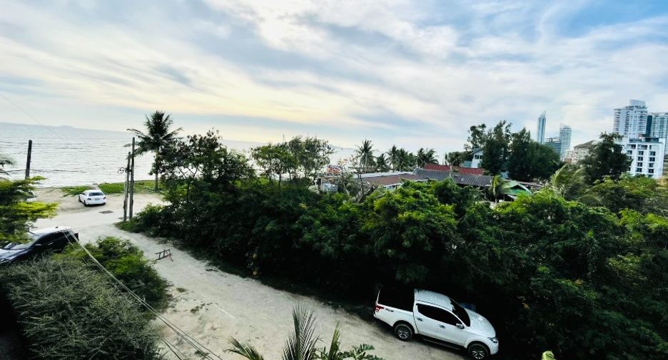 For sale スタジオ condo in Sattahip, Chonburi