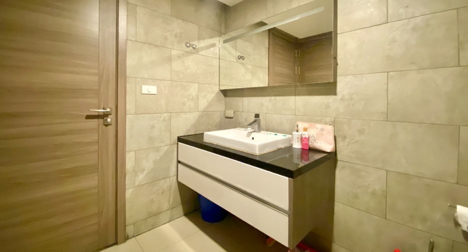 À vendre 1 chambre condo à Sattahip, Chonburi