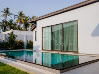 Casa en alquiler de 3 habitaciones en Bang Lamung, Chonburi