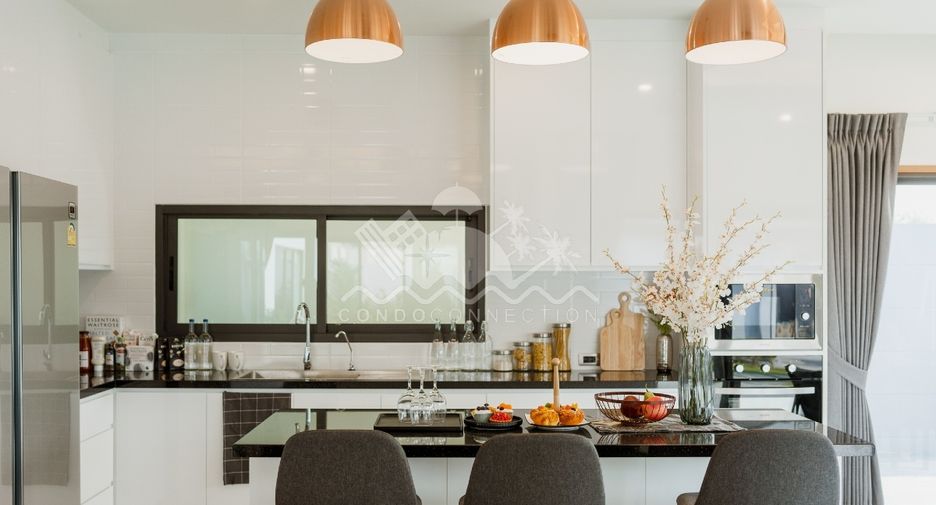 For rent 3 ベッドルーム house in Huay Yai, Pattaya