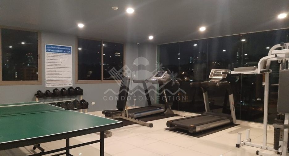 For sale 2 bedrooms condo in Pratumnak, Pattaya